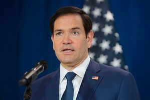 Nach Meinung von US-Außenminister Rubio wollte Trump mit seinem drastischen Vorschlag die Länder in der Region aus der Reserve locken. , © Mark Schiefelbein/Pool AP/dpa