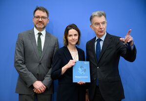 Pressekonferenz zur Münchner Sicherheitskonferenz, © Bernd von Jutrczenka/dpa