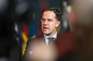 Nato-Generalsekretär Rutte will sich mit den Bündnispartnern abstimmen., © Harry Nakos/AP/dpa