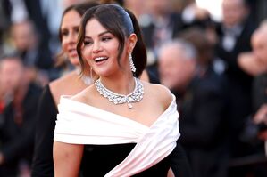 Schauspielerin und Sängerin Selena Gomez hilft ebenfalls bei der Oscar-Gala. (Archivbild) , © Vianney Le Caer/Invision/AP/dpa