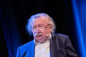 «Die Wahrheit ist, dass er ein schlechter Freund ist», wird Peter Sloterdijk in der aktuellen «Zeit» zu Christian Lindner zitiert. Der FDP-Chef habe «nie einen Rat gesucht». «Er hat sich immer nur an die elenden Experten geklammert. All diese Leute, die immer noch so tun, als sei Ökonomie eine Wissenschaft.» (Archivbild) , © Rolf Vennenbernd/dpa