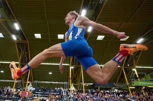 Dreispringer Max Heß ist einer der deutschen Goldkandidaten bei der Hallen-EM in Apeldoorn., © Bernd Thissen/dpa